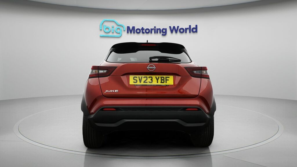 Nissan Juke N-connecta SV23YBF Red #6