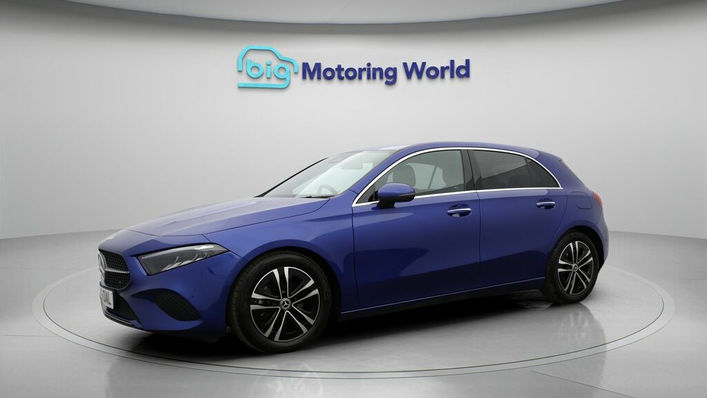 Mercedes-Benz A Class Sport VX25OAL Blue #3