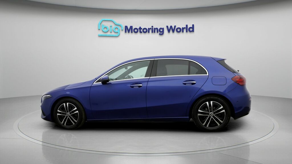 Mercedes-Benz A Class Sport VX25OAL Blue #4