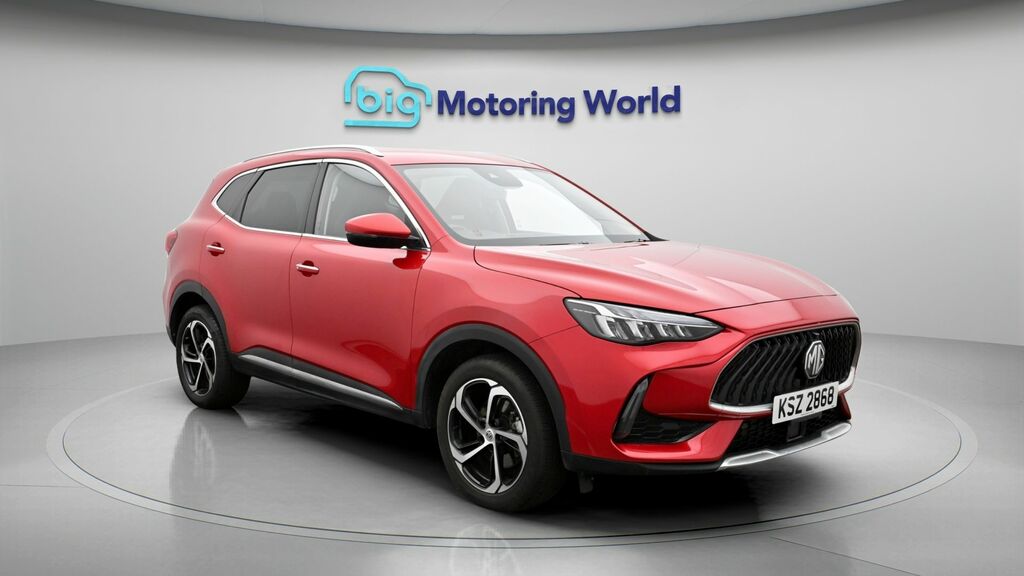 MG HS Trophy Red