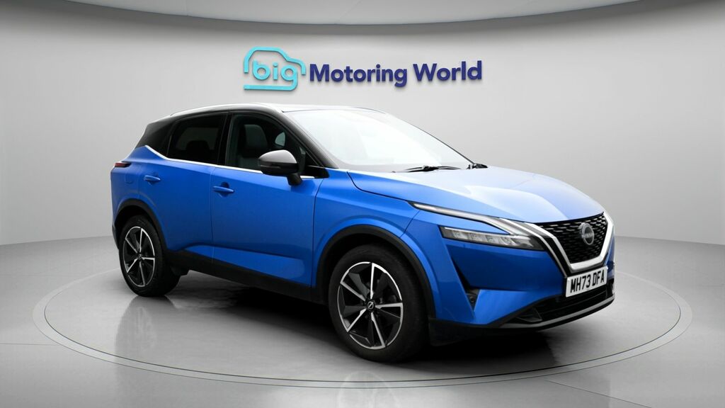 Nissan Qashqai Tekna Blue