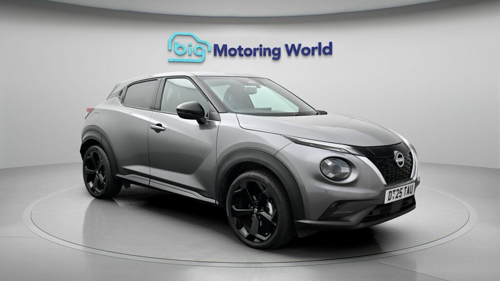 Nissan Juke Tekna Grey