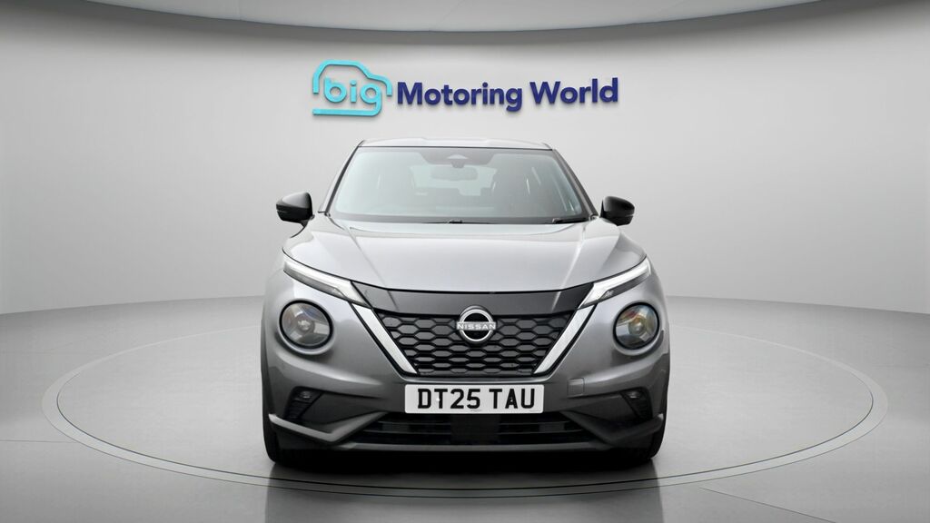 Nissan Juke Tekna Grey #2