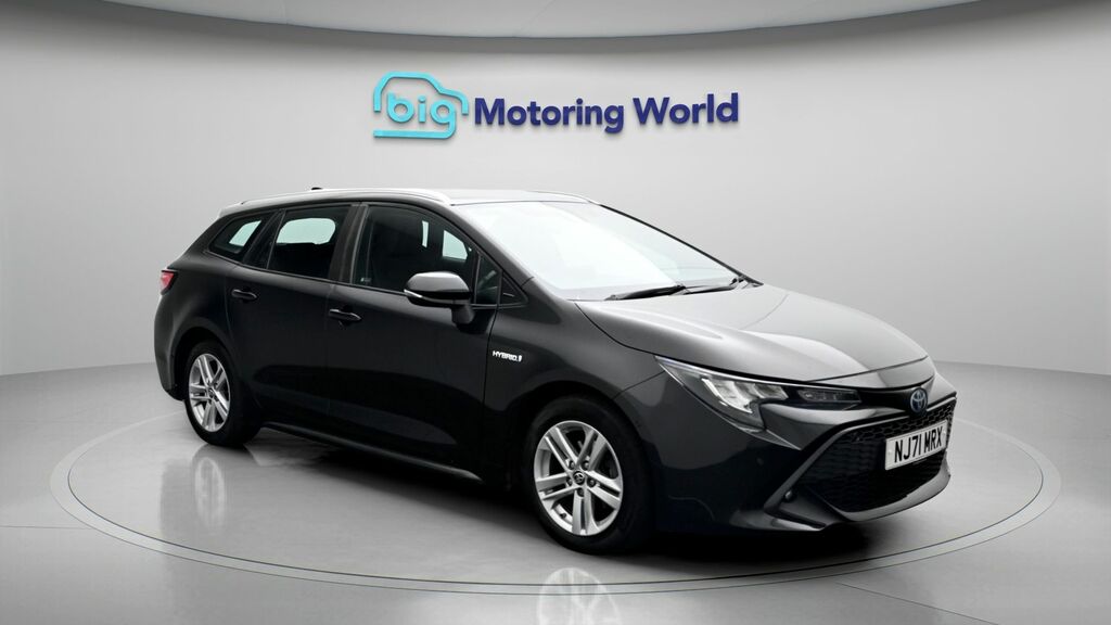 Toyota Corolla Icon Tech Black