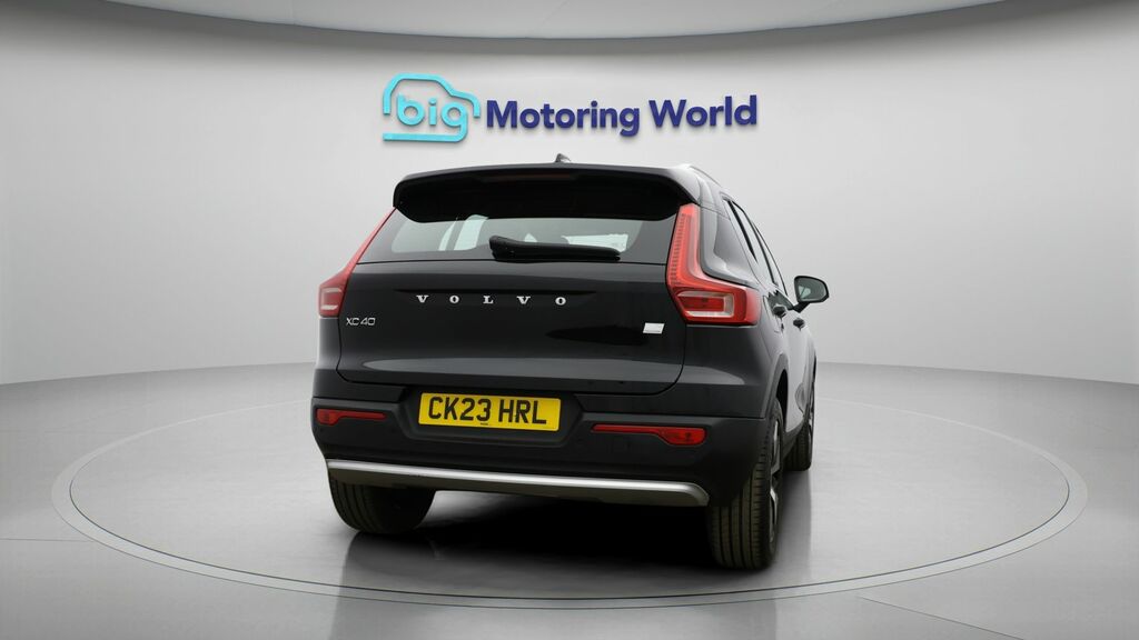 Volvo XC40 Core Black #6