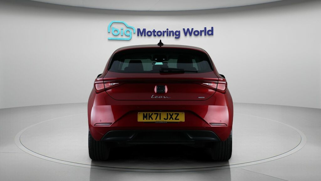 Seat Leon Xcellence Lux MK71JXZ Red #6