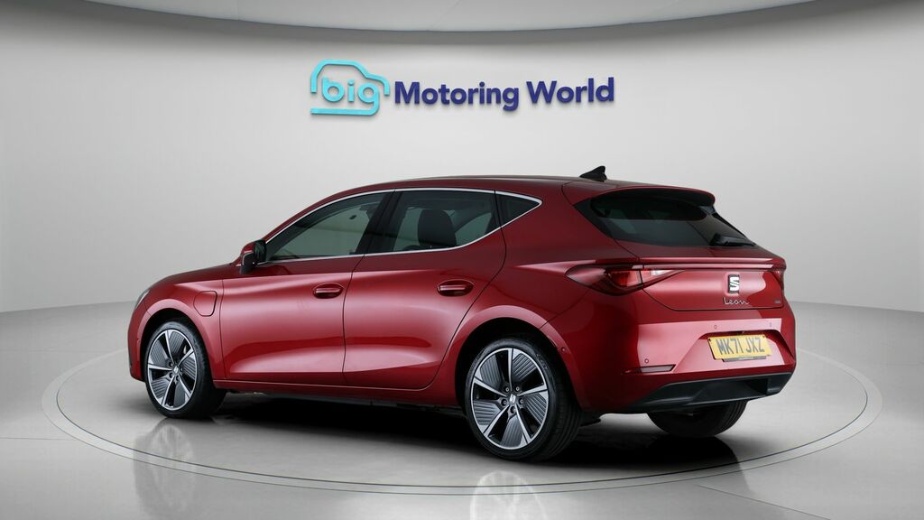 Seat Leon Xcellence Lux MK71JXZ Red #5