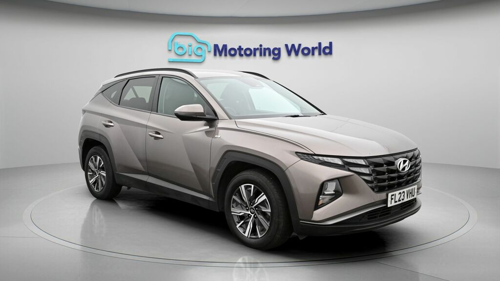 Hyundai Tucson Se Connect Brown