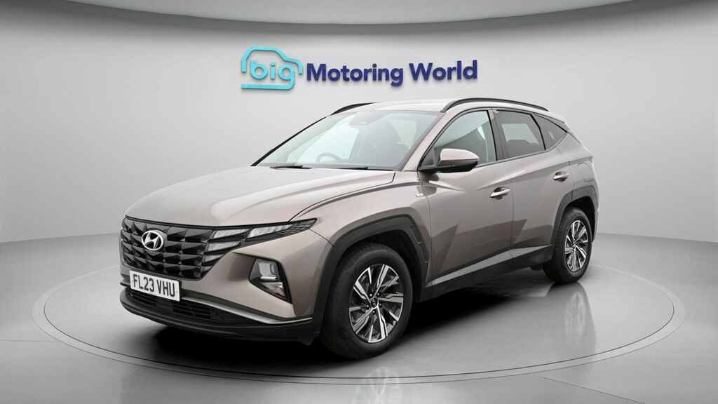 Hyundai Tucson Se Connect FL23VHU Brown #3