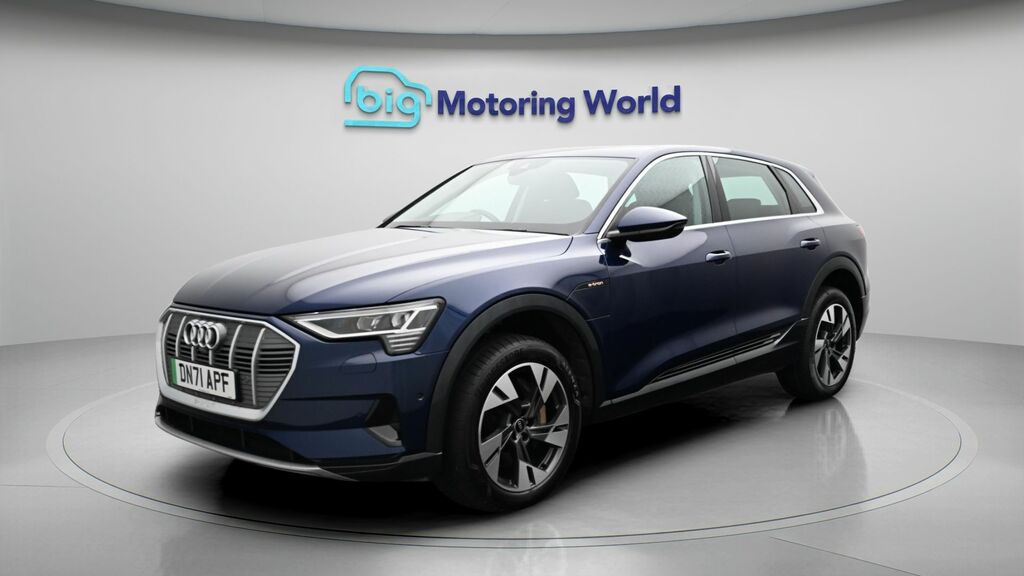 Audi E-tron Sport DN71APF Blue #3