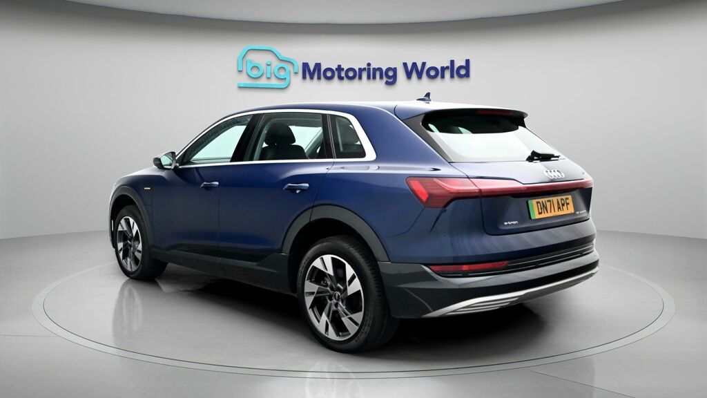 Audi E-tron Sport DN71APF Blue #5