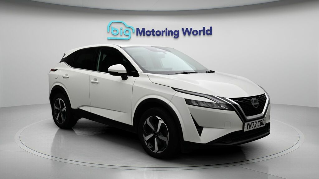 Nissan Qashqai N-connecta White