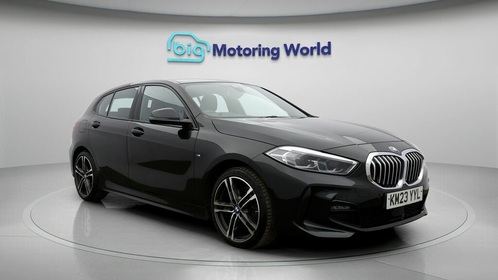 BMW 1 Series M Sport Black