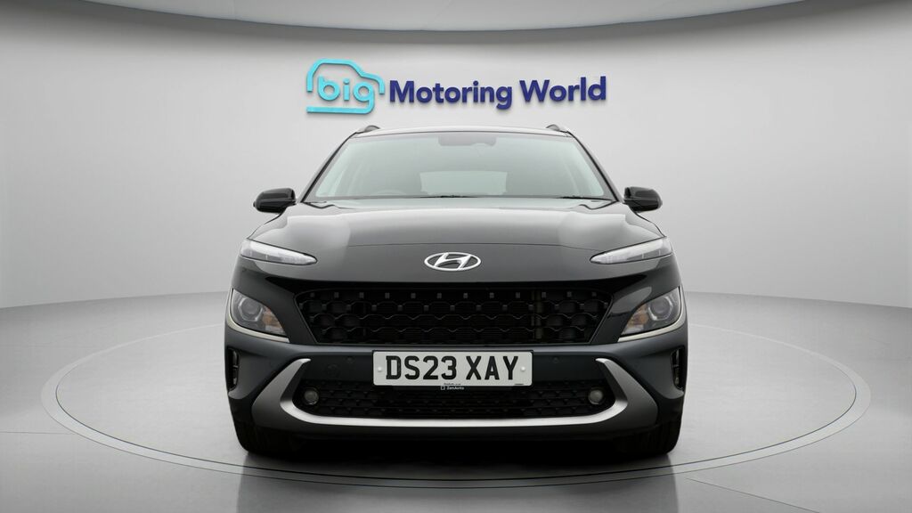 Hyundai Kona Premium Black #2