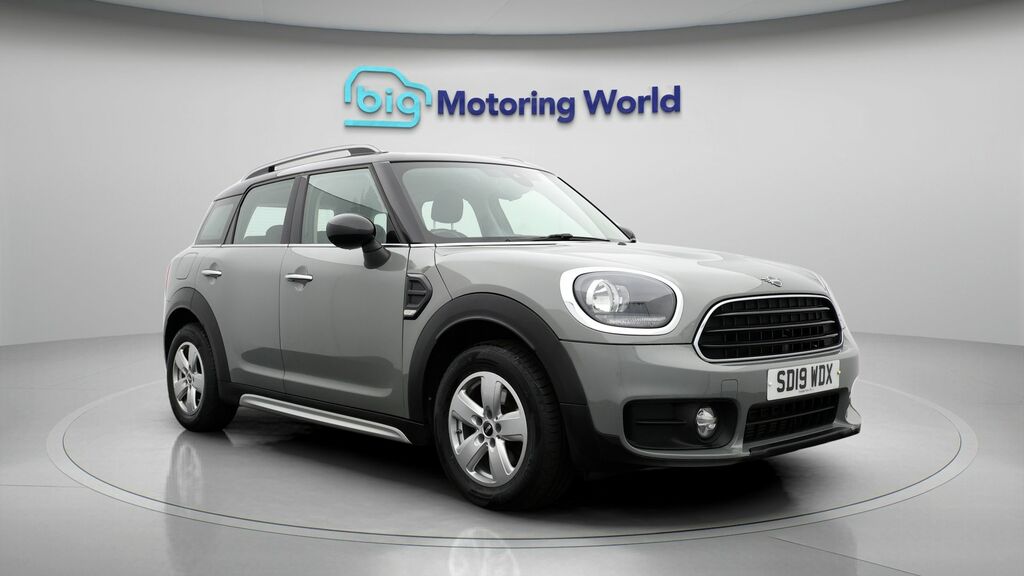 Mini Countryman Cooper Grey