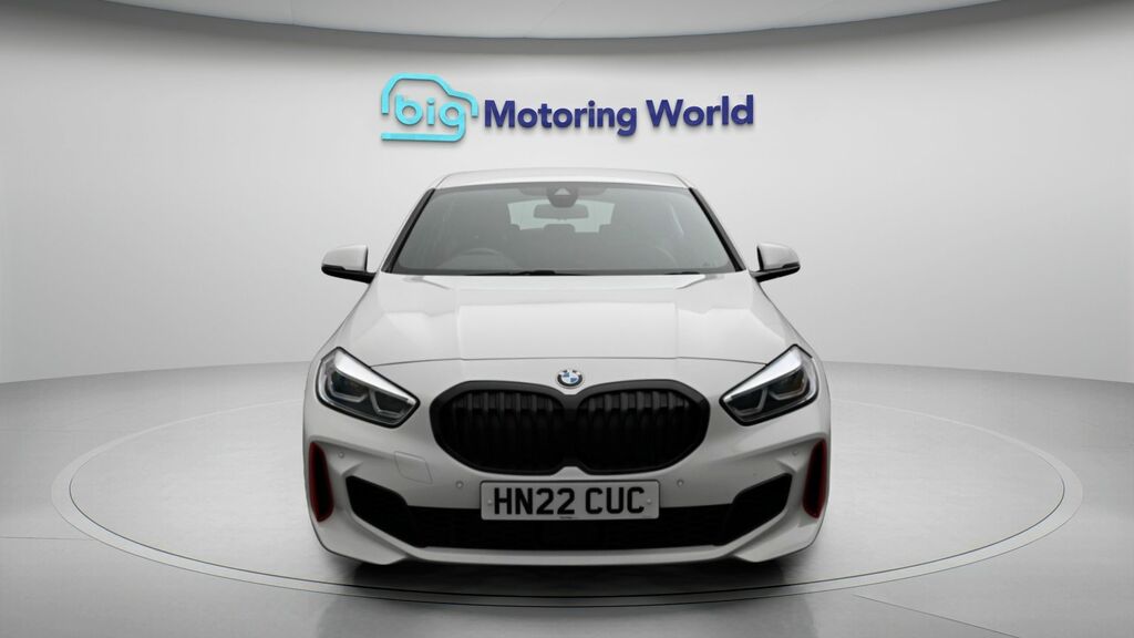 BMW 1 Series Unknown White #2