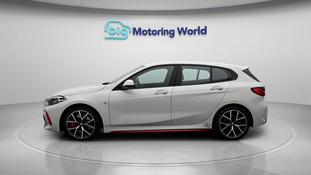 BMW 1 Series Unknown White #4
