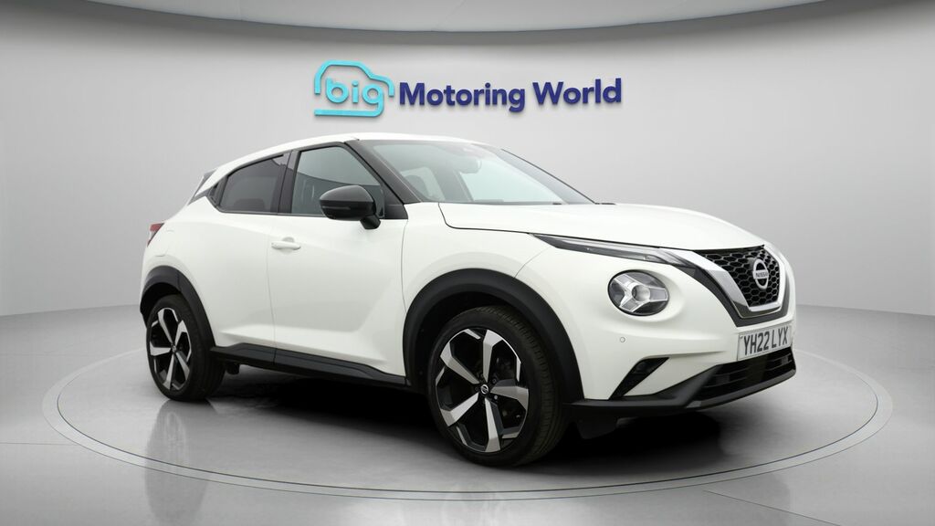 Nissan Juke Tekna YH22LYX White