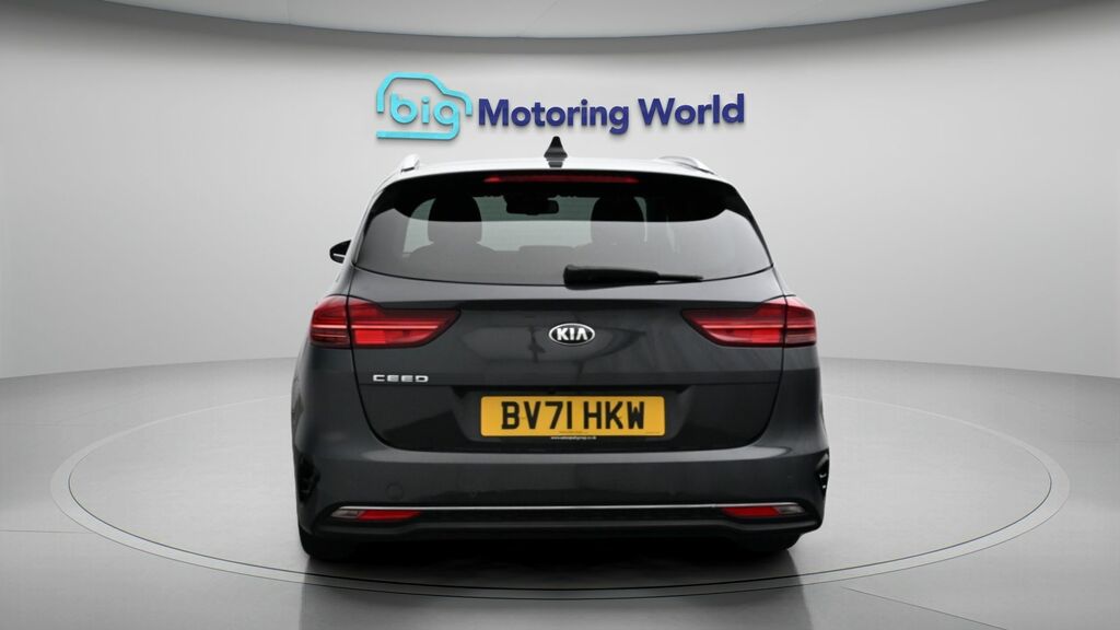 Kia Ceed 3 Grey #6
