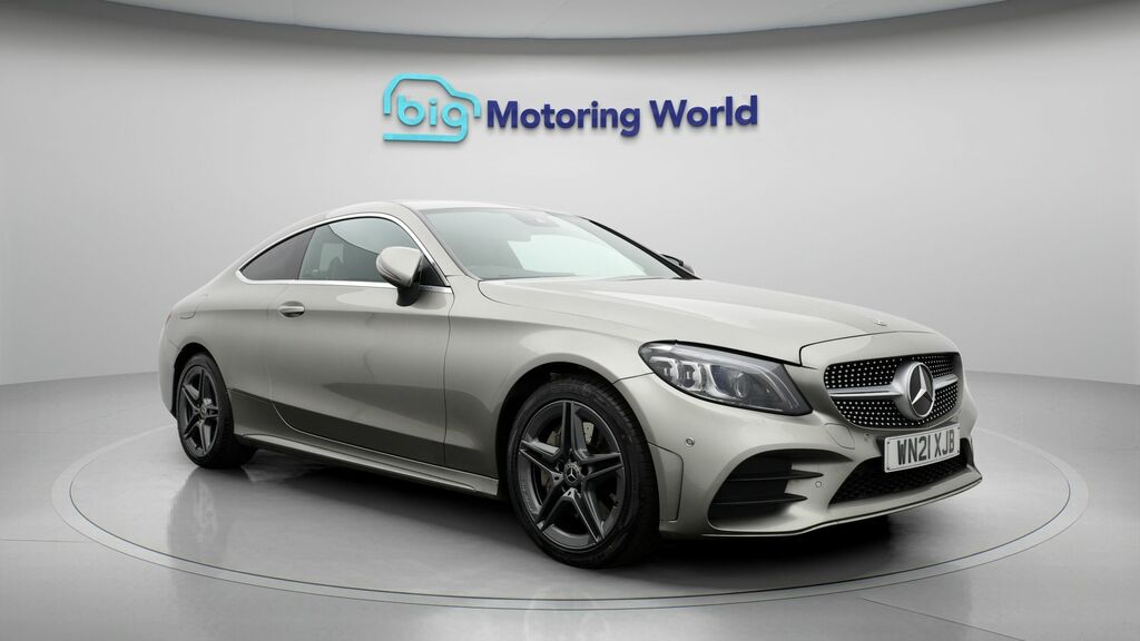 Mercedes-Benz C Class Amg Line Edition Silver