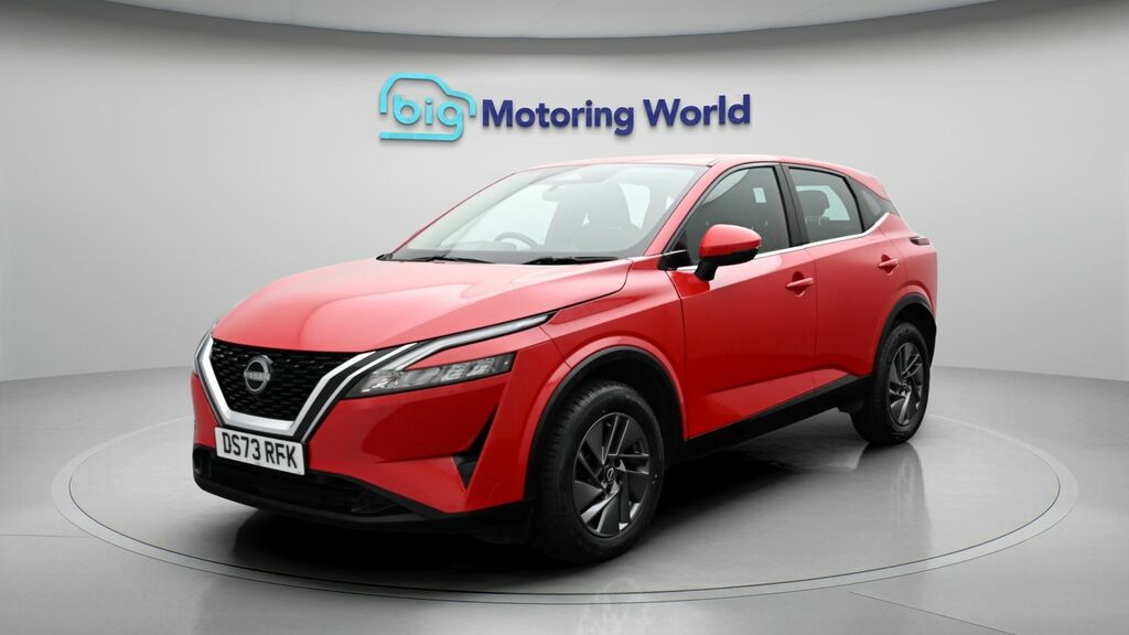 Nissan Qashqai Acenta Premium DS73RFK Red #3