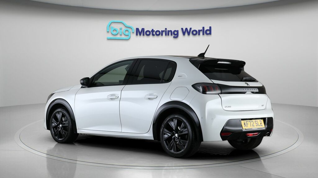 Peugeot 208 Gt AF72SLZ White #5
