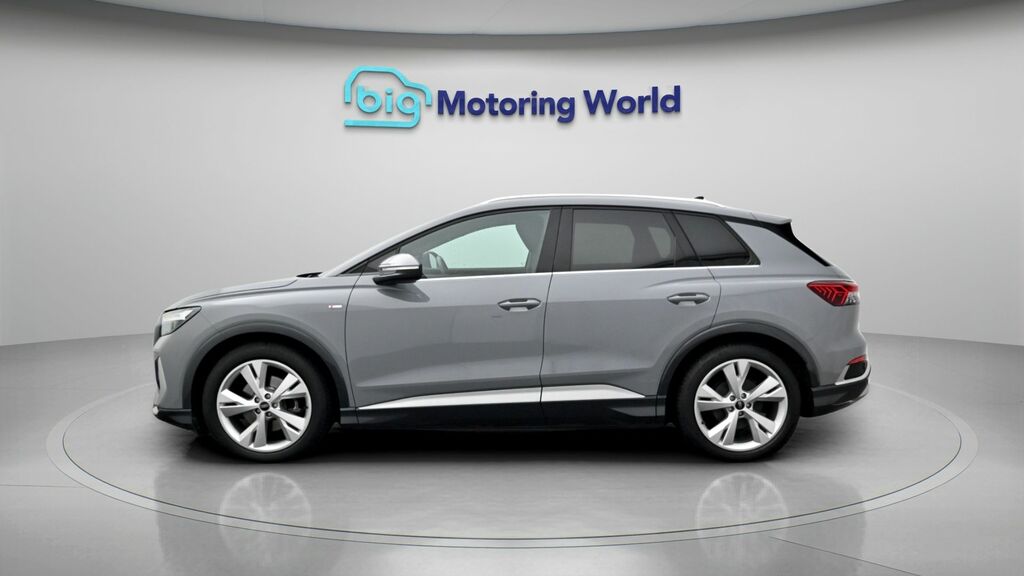 Audi Q4 E Tron S Line HG23APX Grey #4
