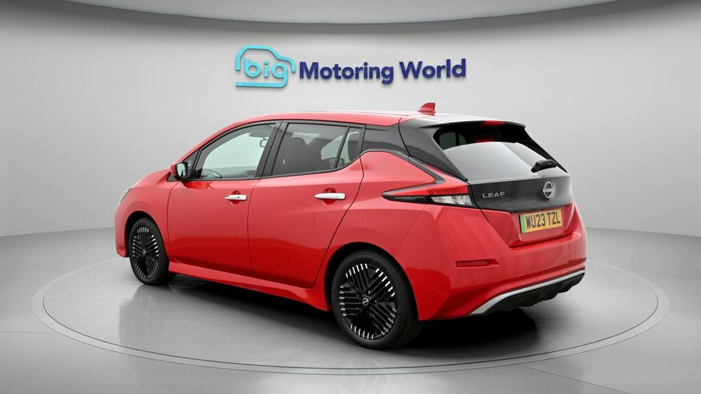 Nissan Leaf Tekna WU23TZL Red #5