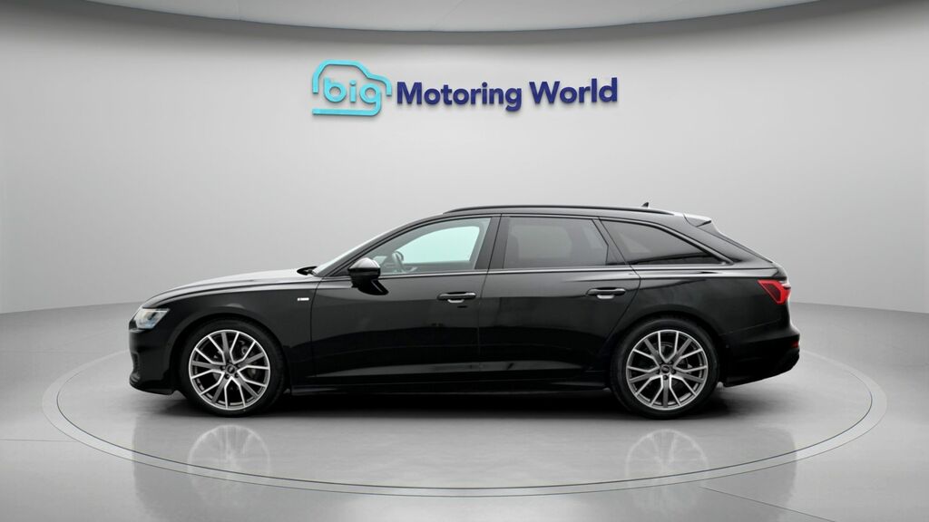 Audi A6 Avant Black Edition Black #4