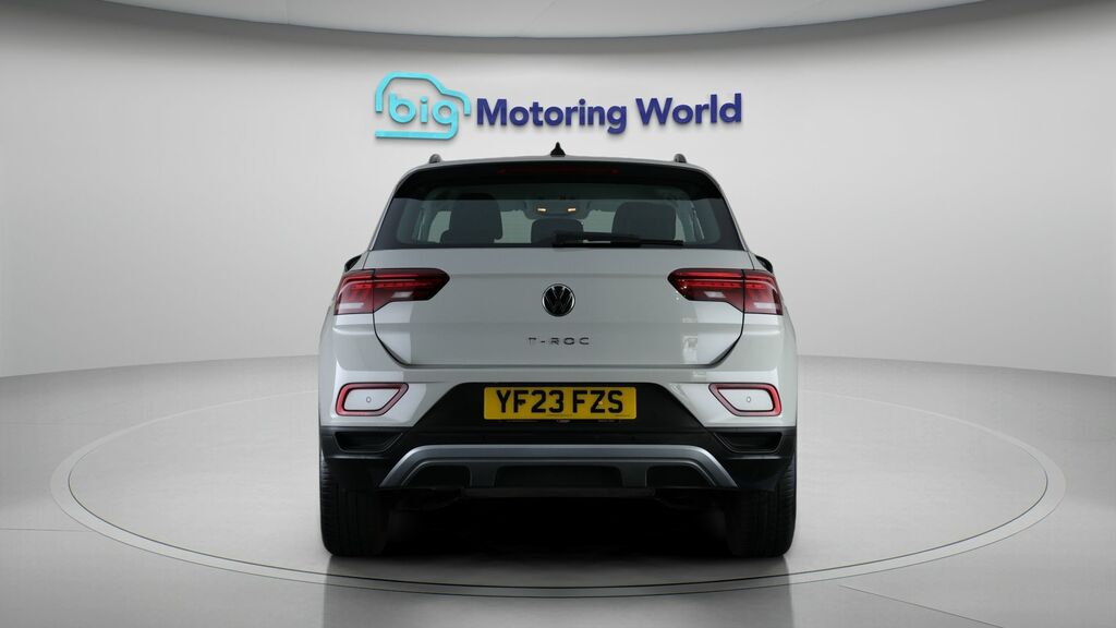 Volkswagen T-Roc Life YF23FZS Grey #6