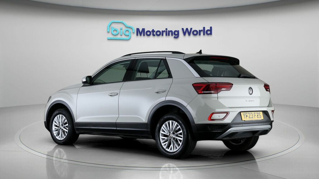 Volkswagen T-Roc Life YF23FZS Grey #5