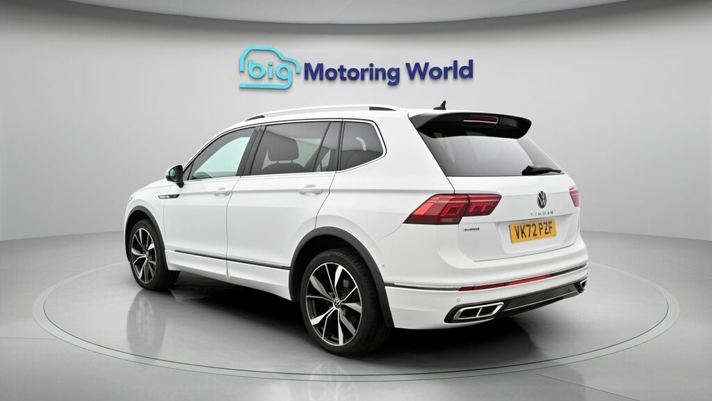 Volkswagen Tiguan Allspace R-line VK72PZF White #5