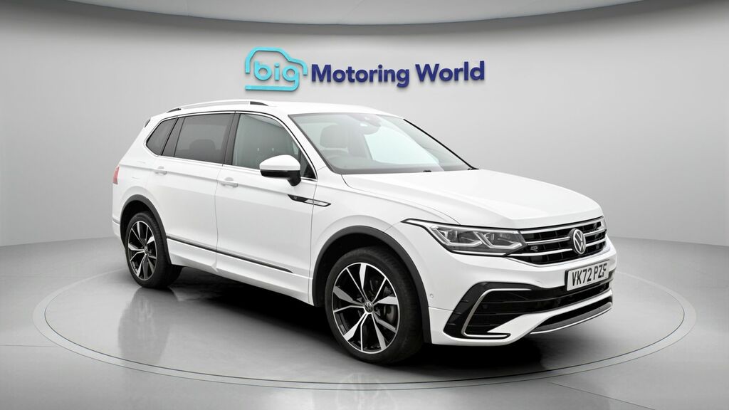 Volkswagen Tiguan Allspace R-line White