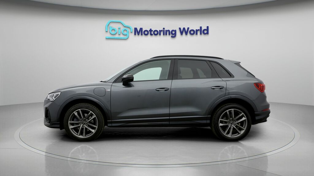 Audi Q3 Black Edition Grey #4