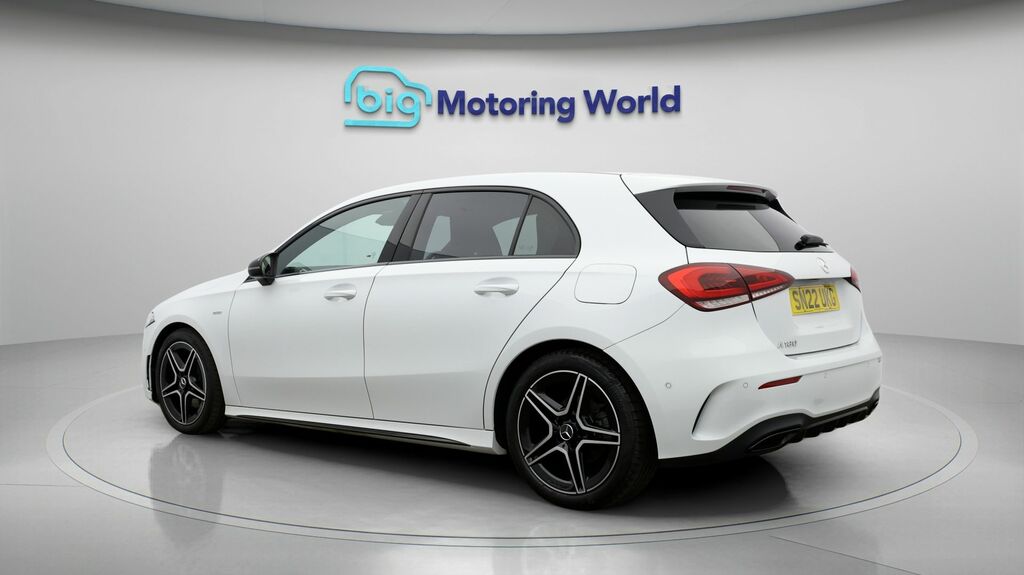 Mercedes-Benz A Class Amg Line Edition SN22UKG White #5