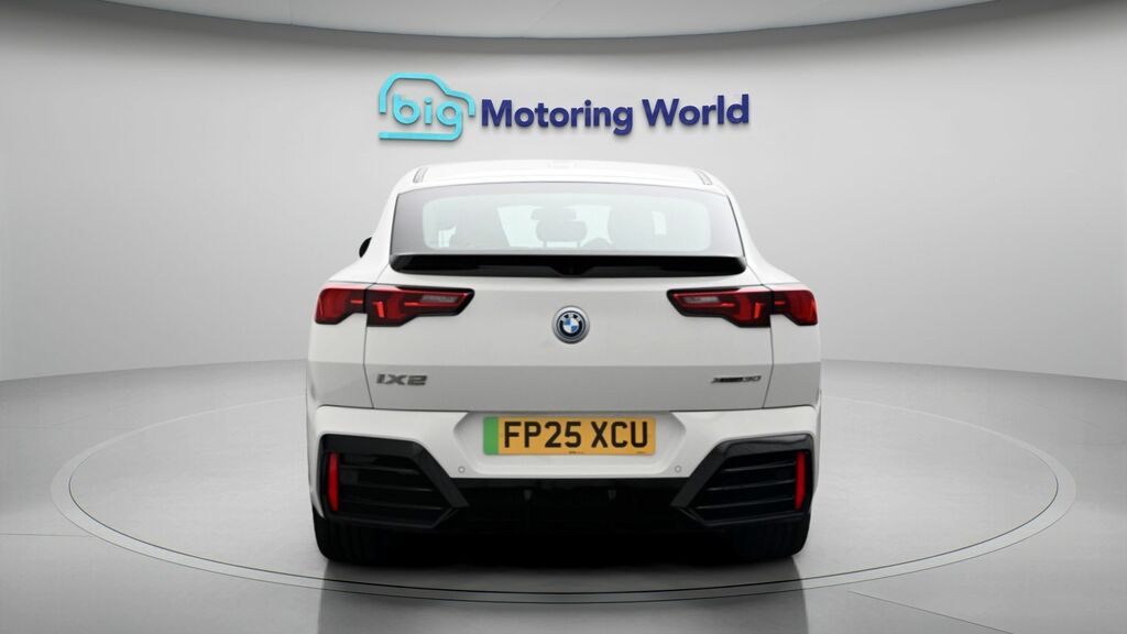 BMW iX2 M Sport FP25XCU White #6