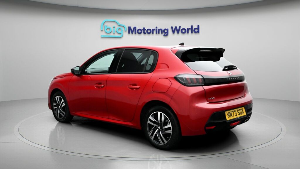 Peugeot 208 Allure Premium HN73SDX Red #5