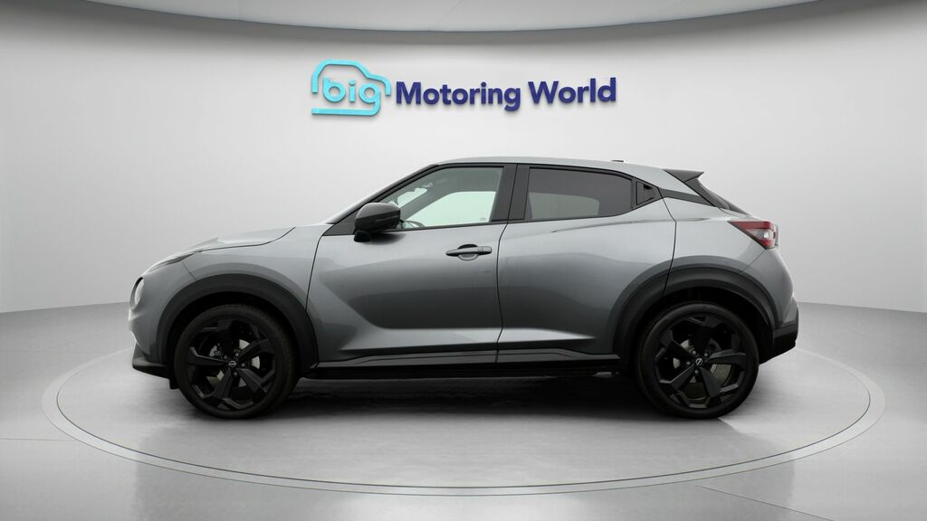 Nissan Juke Tekna Grey #4