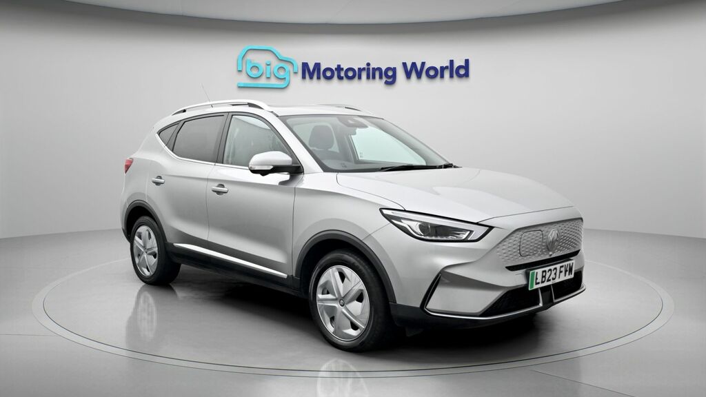 MG ZS Trophy Long Range Silver