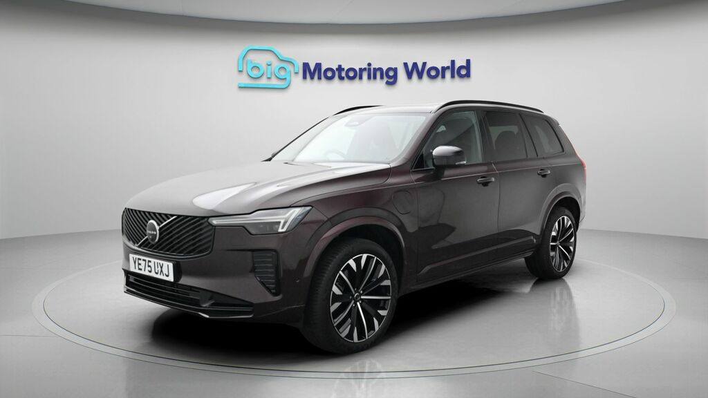 Volvo XC90 Plus Red #3