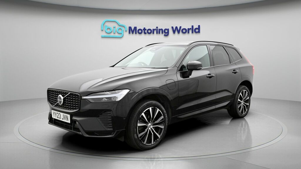 Volvo XC60 Ultimate Dark YY23JVN Black #3