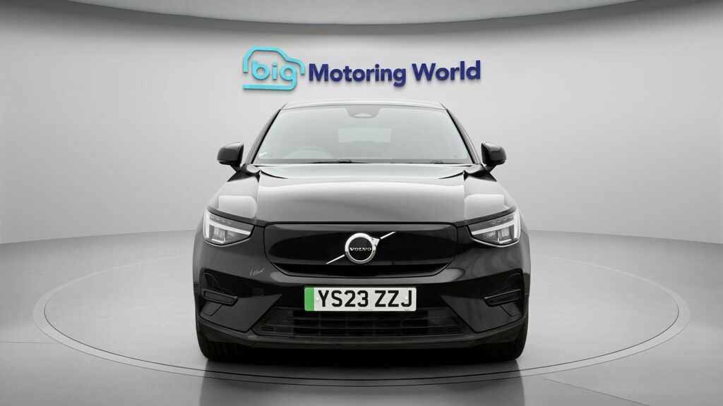 Volvo C40 Core Black #2