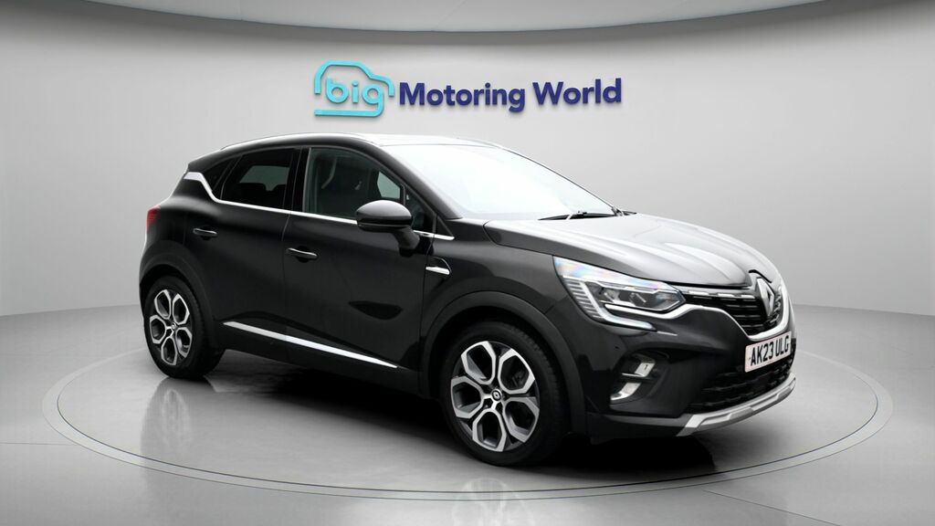 Renault Captur Techno Black