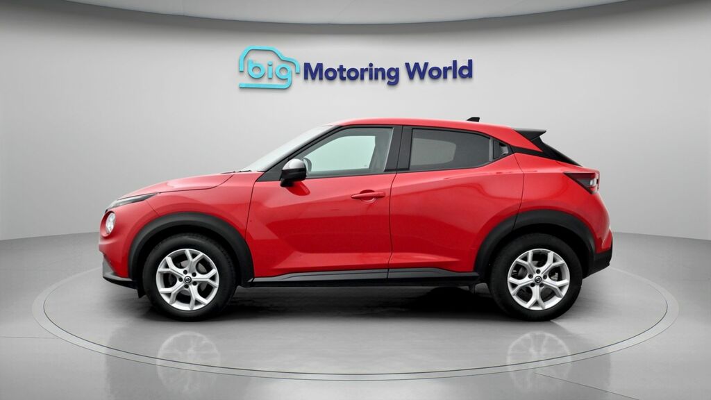Nissan Juke N-connecta YC22GXX Red #4