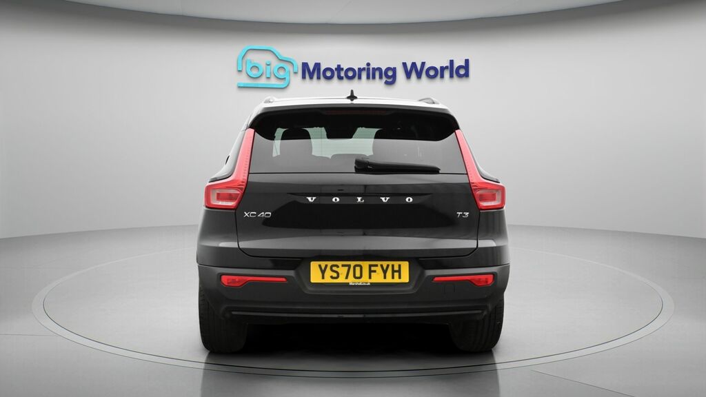 Volvo XC40 R-design YS70FYH Black #6