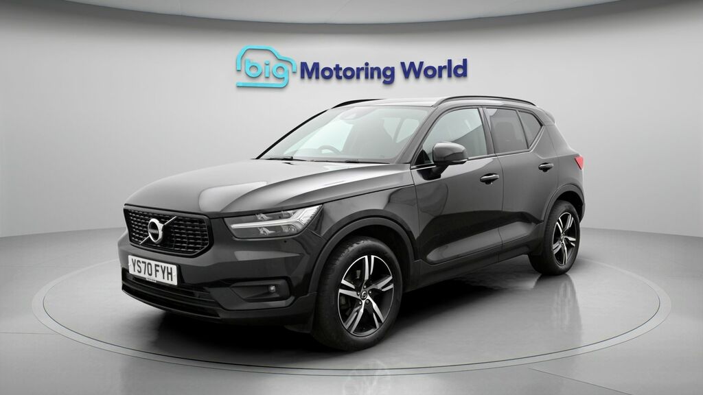 Volvo XC40 R-design YS70FYH Black #3