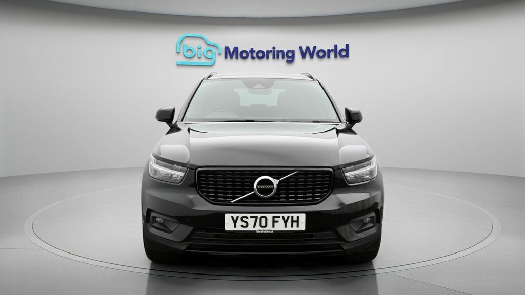 Volvo XC40 R-design YS70FYH Black #2