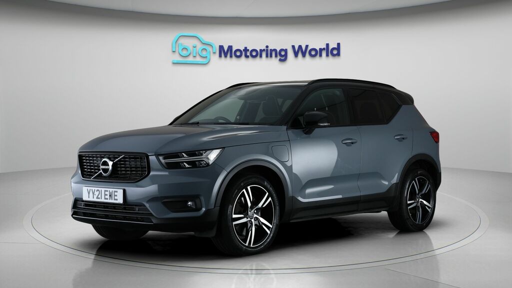 Volvo XC40 R-design YY21EWE Grey #3