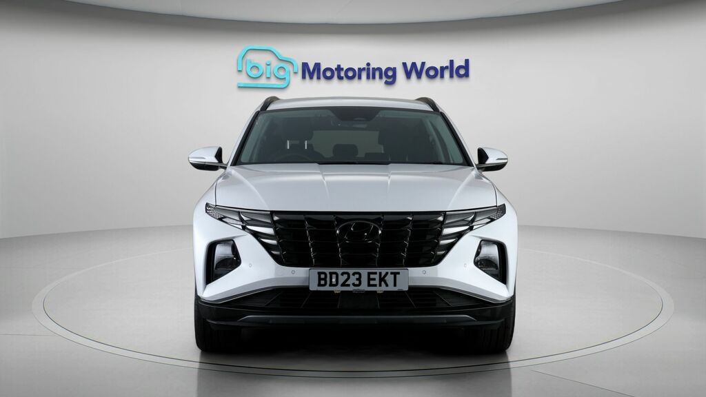 Hyundai Tucson Premium BD23EKT White #2