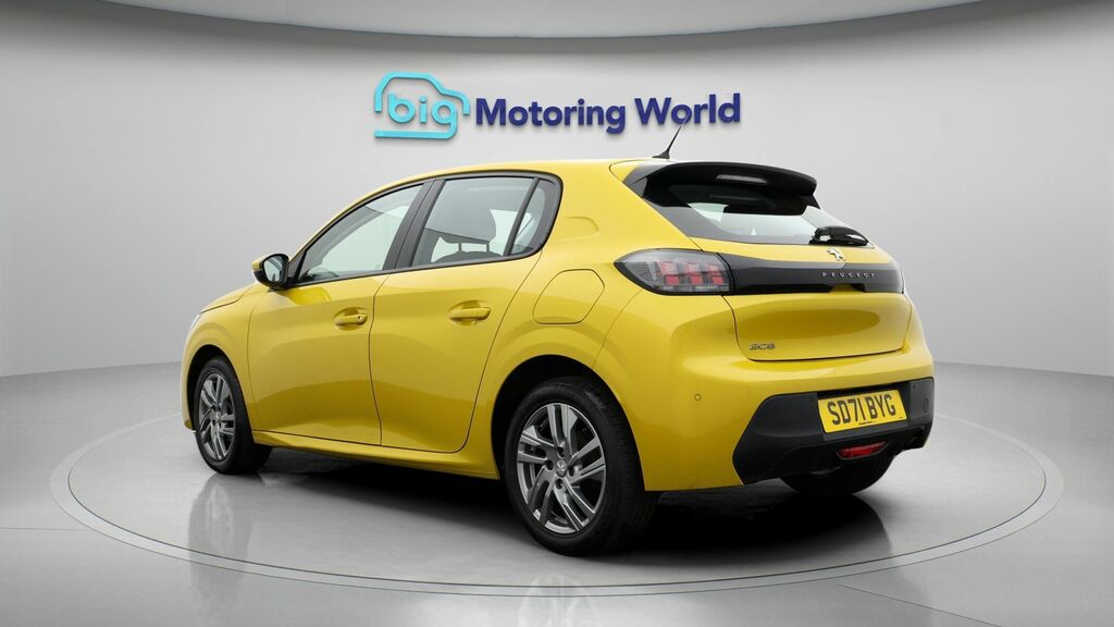 Peugeot 208 Active Premium SD71BYG Yellow #5